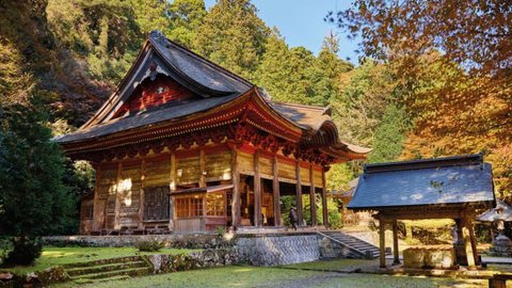 Best Lighthouses to Stay In Japan: Serene Escapes