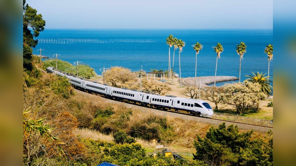 How to Travel in Japan by Train: Easy Rail Guide