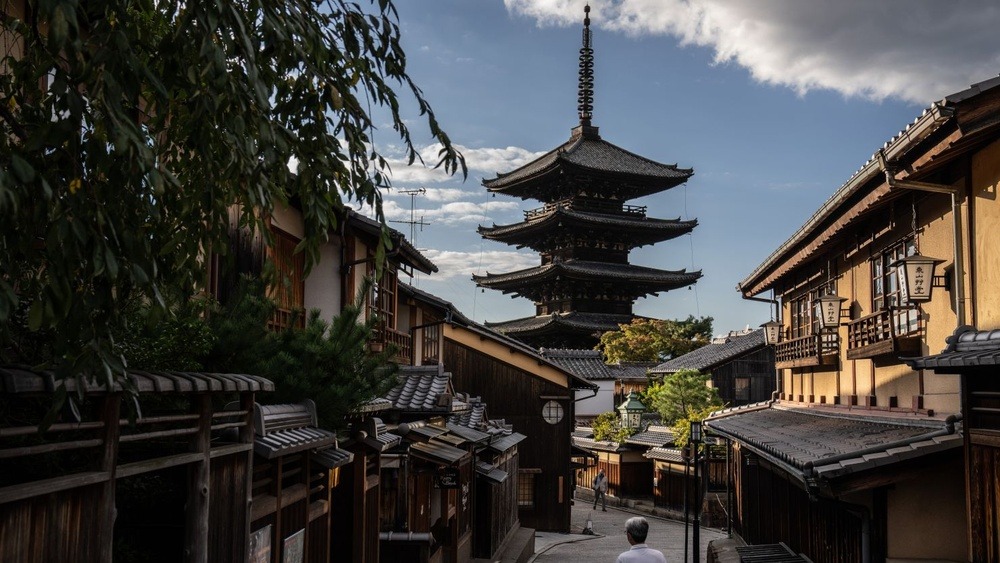 Is It Safe to Travel to Japan in October? Know the Risks!