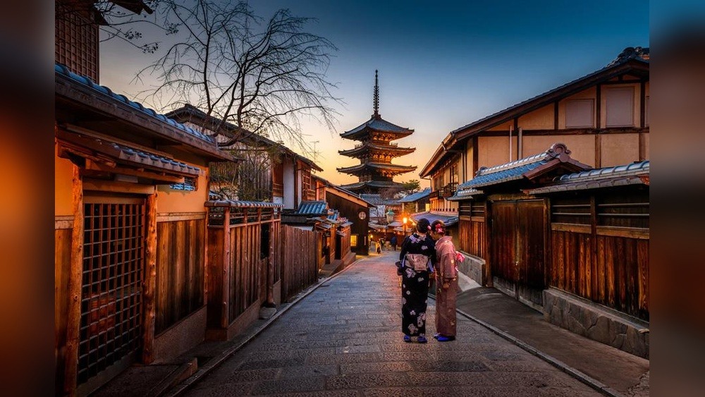 Kyoto's Gion District: Unveiling Its Timeless Charm