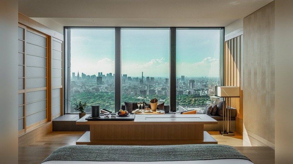 Luxury Hotels in Roppongi Tokyo: Ultimate Elegance & Comfort
