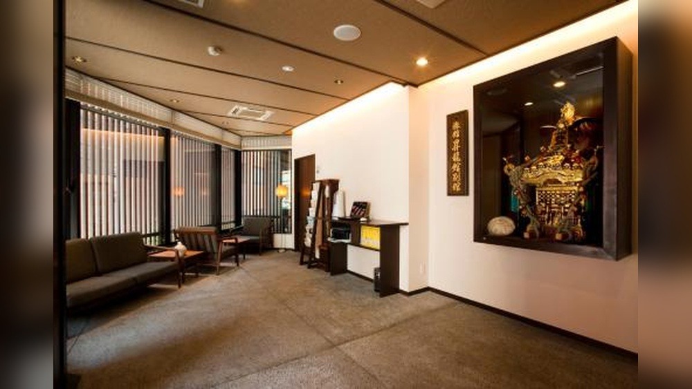 Ochanomizu Hotel Shoryukan: A Hidden Gem in Tokyo