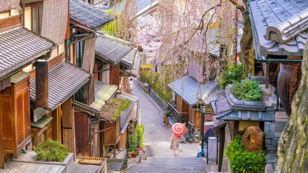 Where to Travel in Japan in July: Unveiling Hidden Gems