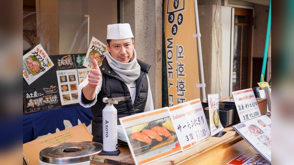 Tsukiji Fish Market Tasting Tour: A Culinary Adventure