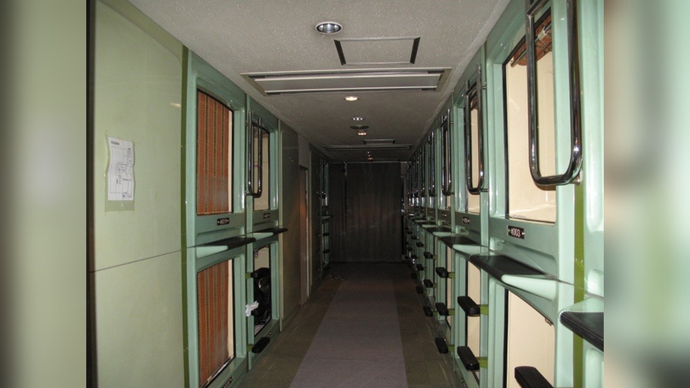 Capsule Hotel Asakusa Riverside: Ultimate Comfort by the River
