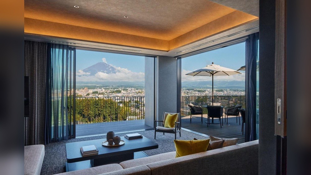 Fuji Lake Hotel Review: Unwind in Serene Luxury!