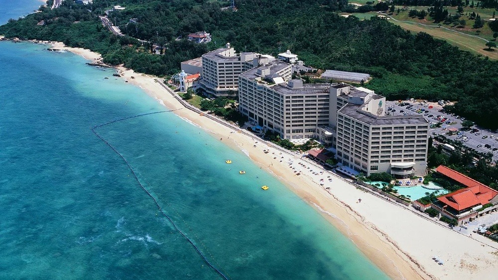 Hotel Bayside Azur Takeshiba: Unveil Luxury & Views