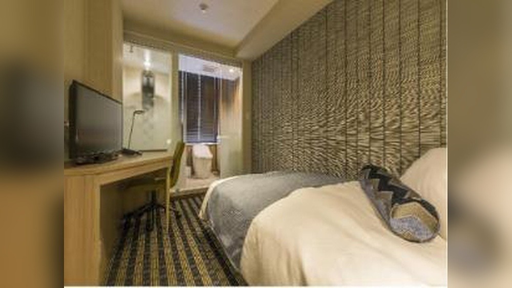 Hotel Sunroute Plaza Shinjuku: Unmatched Comfort & Style
