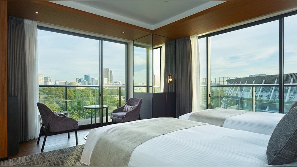 Mitsui Garden Hotel Jingu Gaien Premier: Luxe Stay!